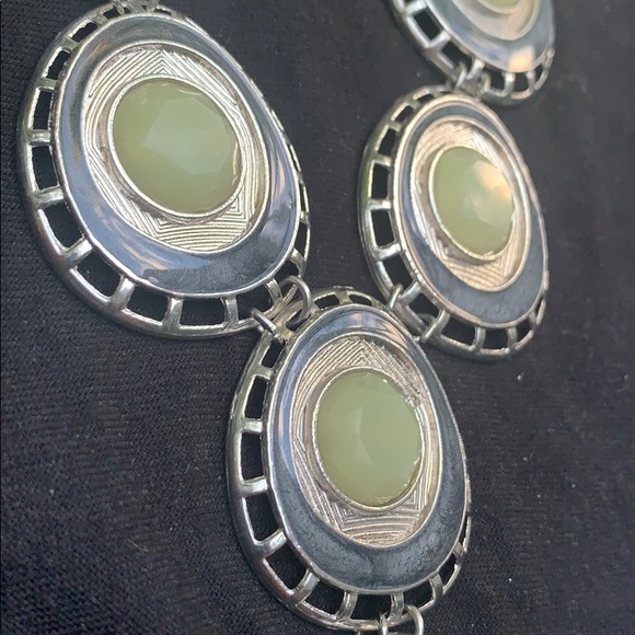 Costume Jewelry Statement Necklace - Picture 3 of 7